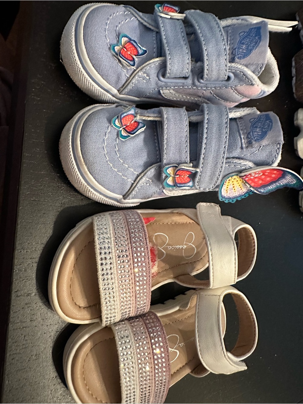 Kids Blue Butterfly Velcro Van Sneakers & Jessica Simpson Sandals - toddler